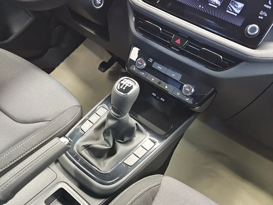 Skoda Fabia - Thumbnail 9