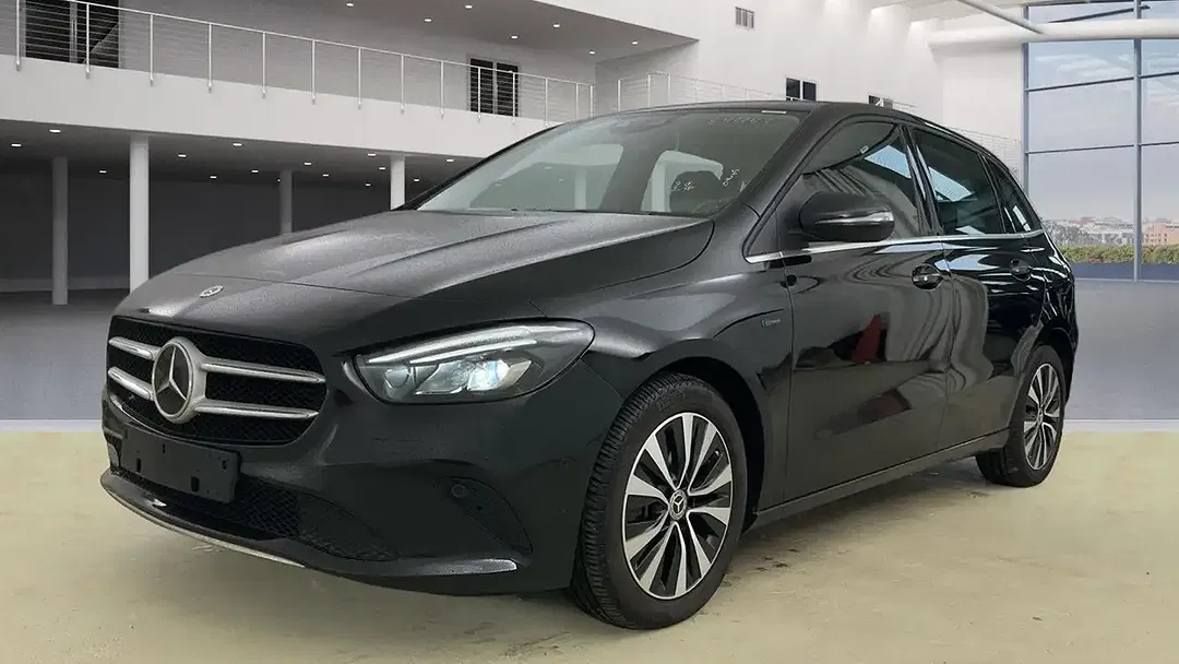 Mercedes-Benz B 250 MBUX