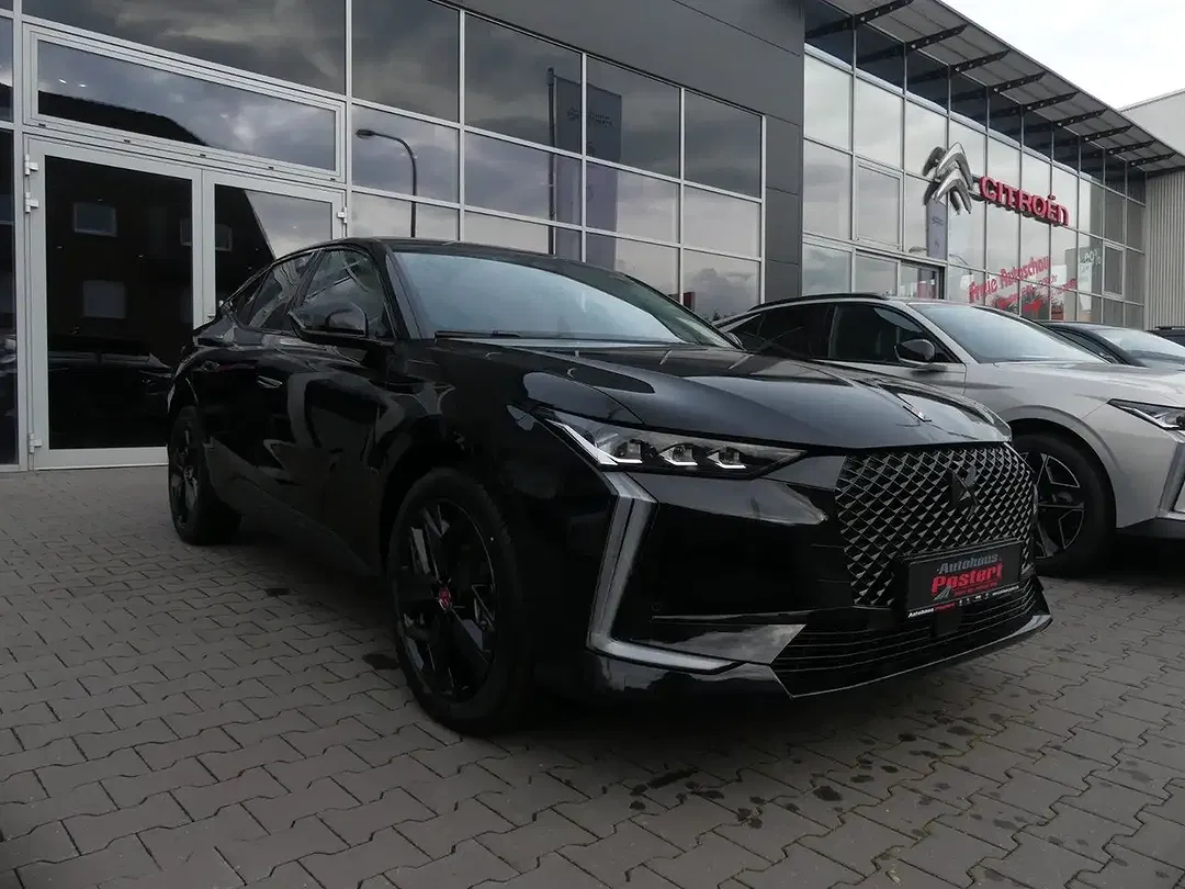 DS Automobiles DS 4 - Thumbnail 4