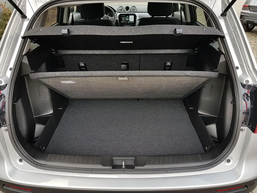 Suzuki Vitara - Thumbnail 14