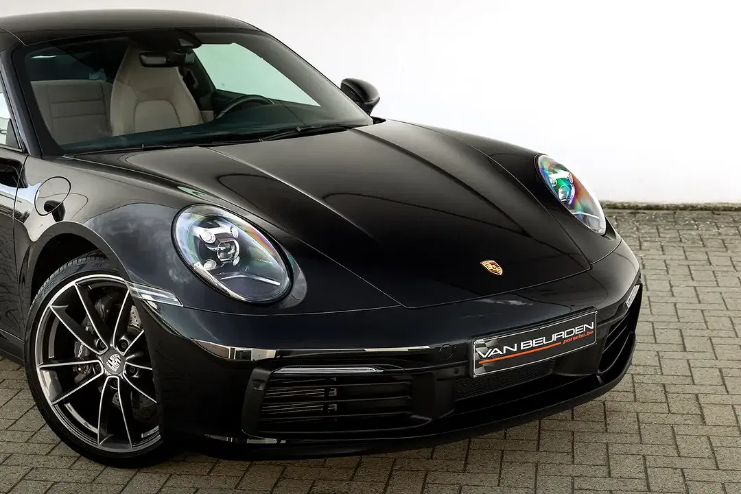 Porsche 992 - Thumbnail 13