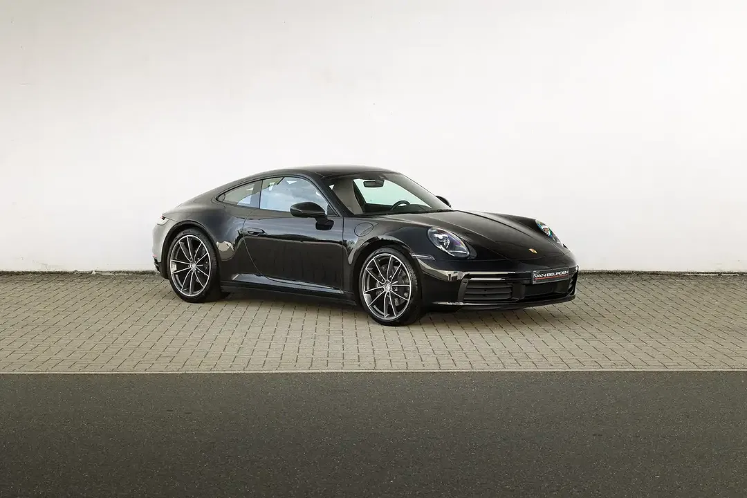 Porsche 992 - Thumbnail 7