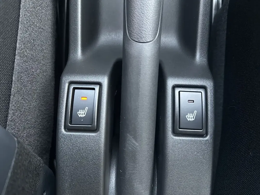 Suzuki Swift - Thumbnail 7