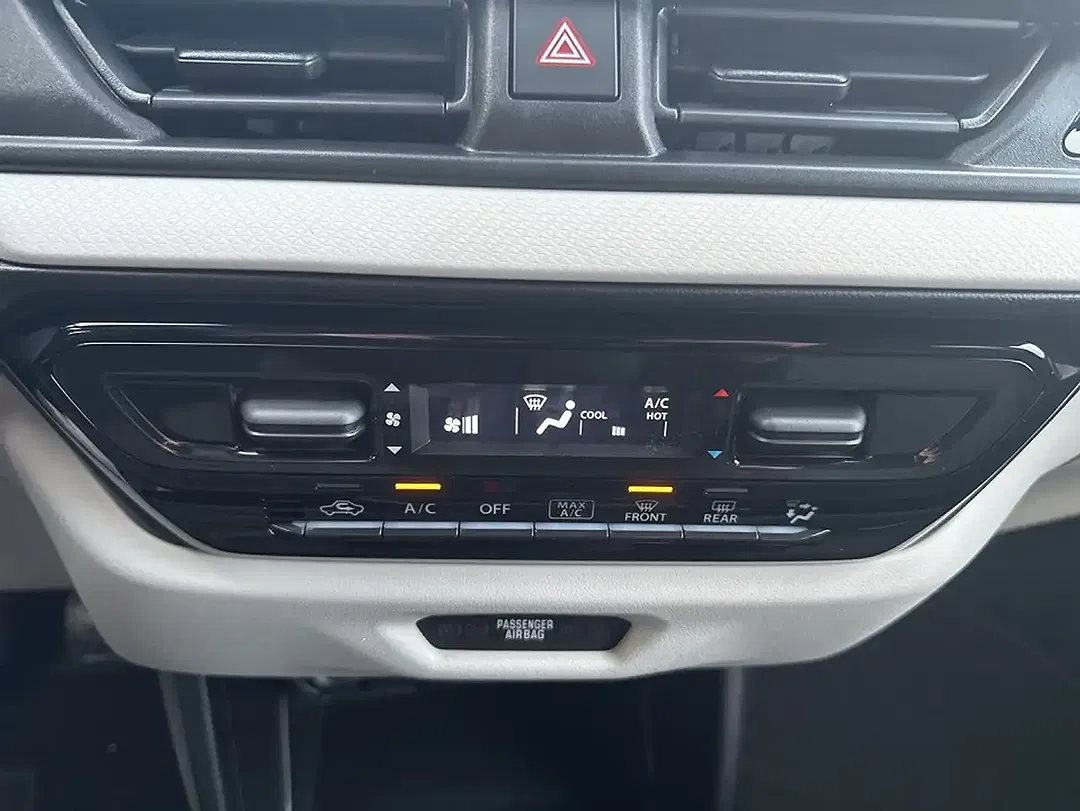 Suzuki Swift - Thumbnail 8