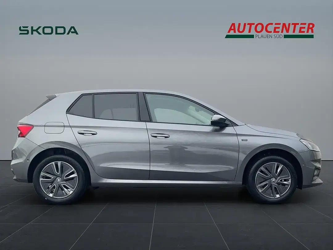 Skoda Fabia - Thumbnail 2