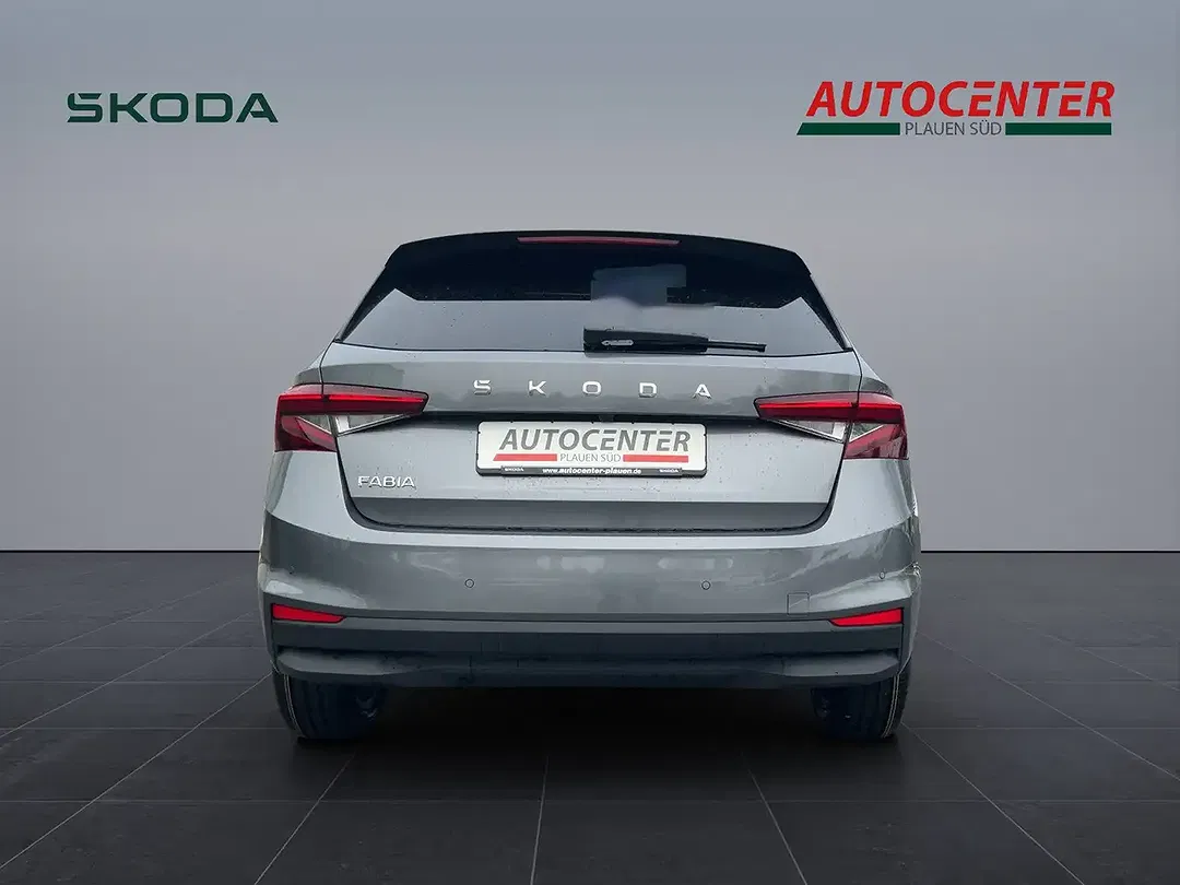 Skoda Fabia - Thumbnail 7