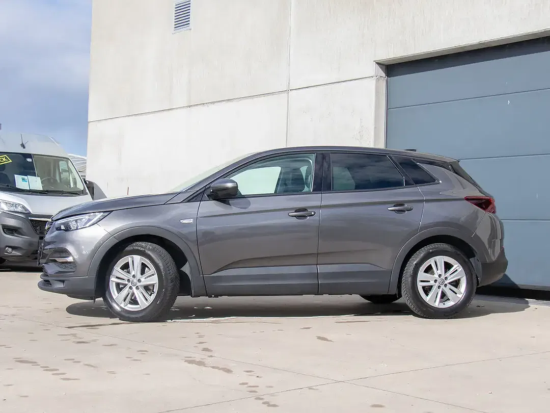 Opel Grandland X - Thumbnail 2