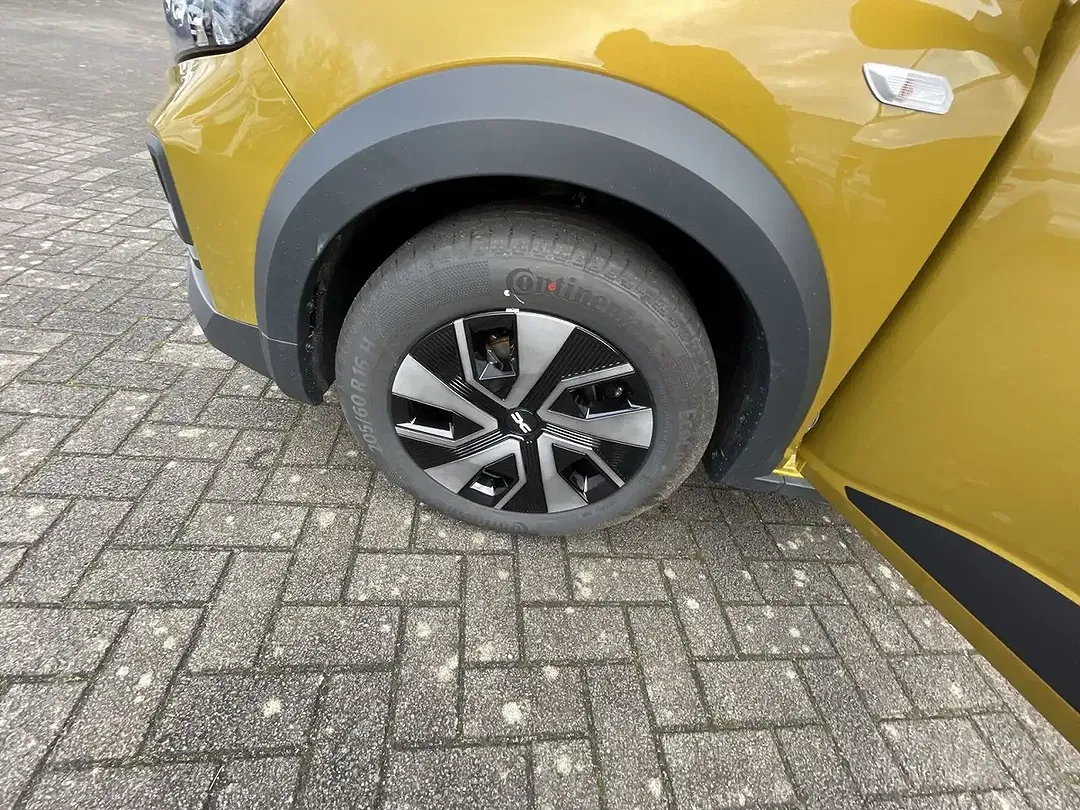 Dacia Sandero - Thumbnail 11