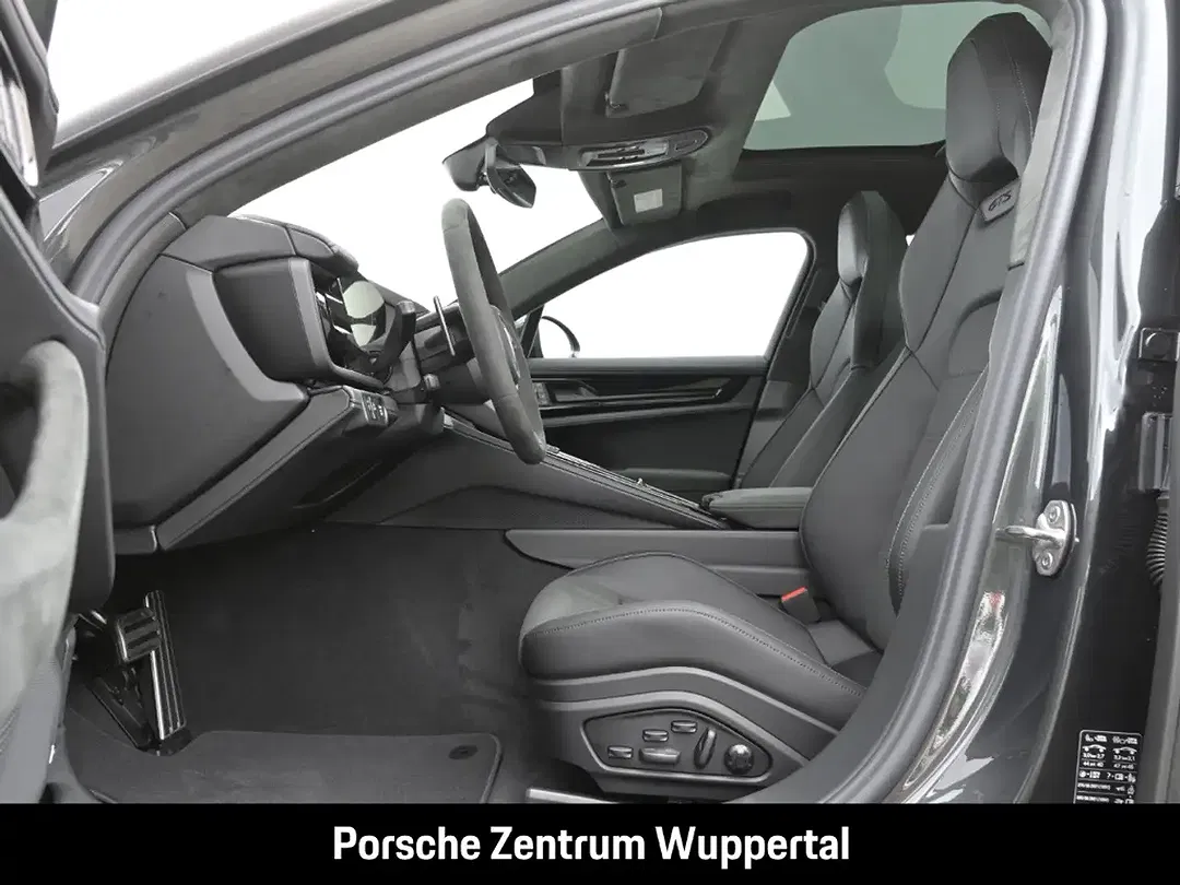 Porsche Panamera - Thumbnail 12