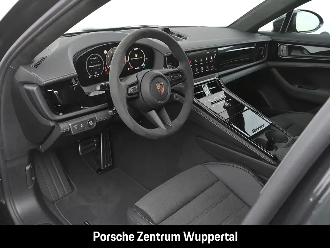 Porsche Panamera - Thumbnail 8