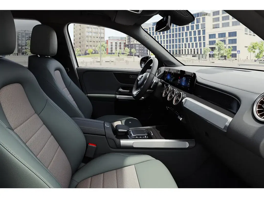 Mercedes-Benz EQB 250 - Thumbnail 10
