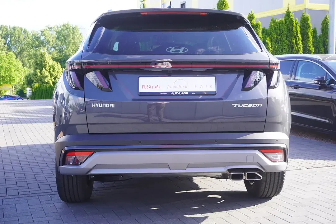 Hyundai TUCSON - Thumbnail 3
