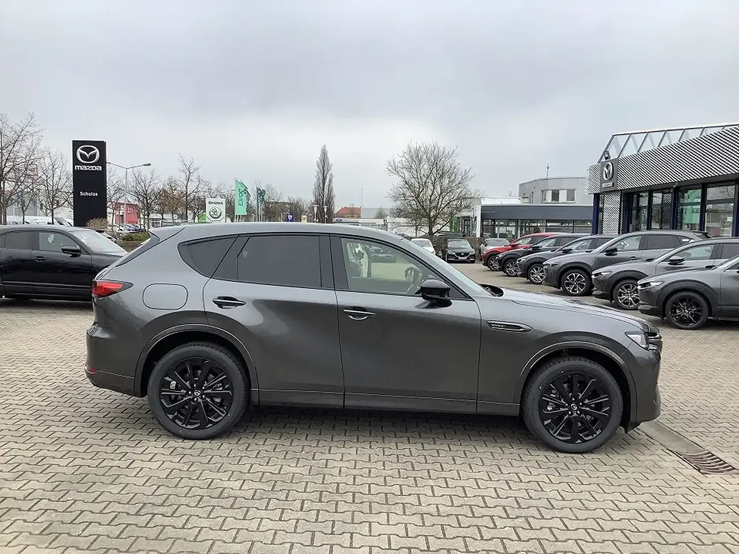 Mazda CX-60 - Thumbnail 2