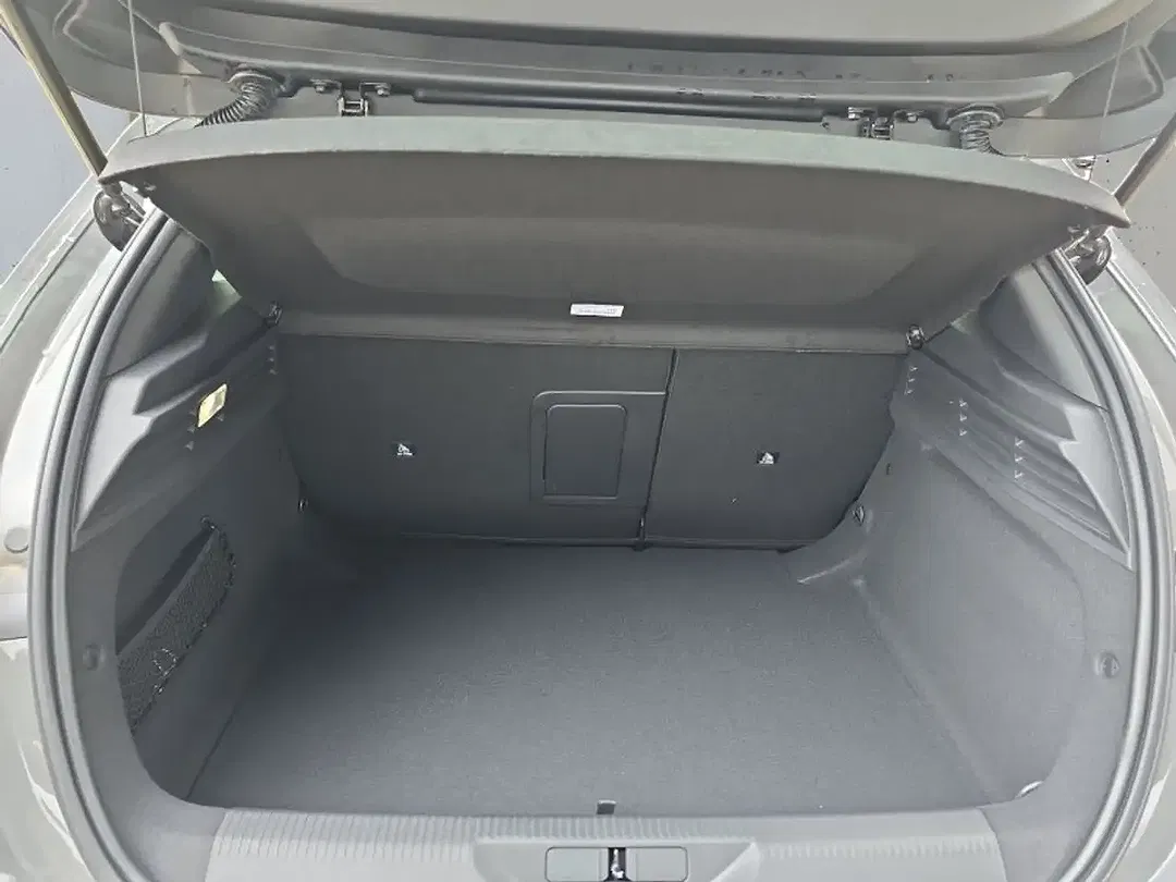 Peugeot 308 - Thumbnail 16