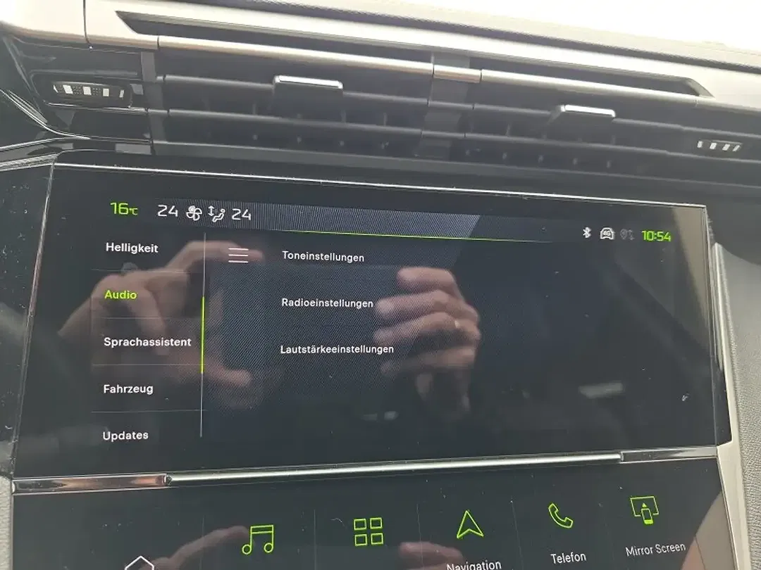 Peugeot 308 - Thumbnail 30