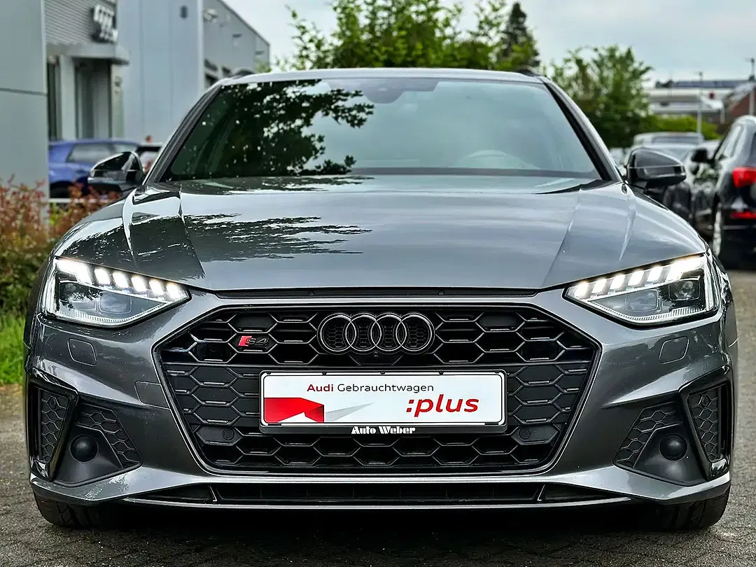 Audi S4 - Thumbnail 2