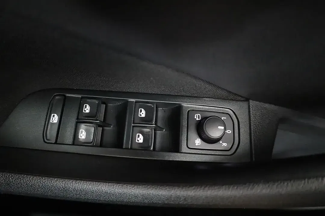 Skoda Kamiq - Thumbnail 8