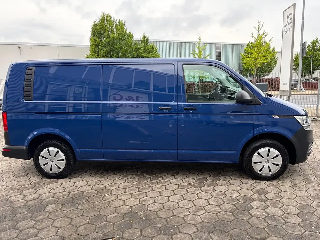 Volkswagen Transporter - Thumbnail 5