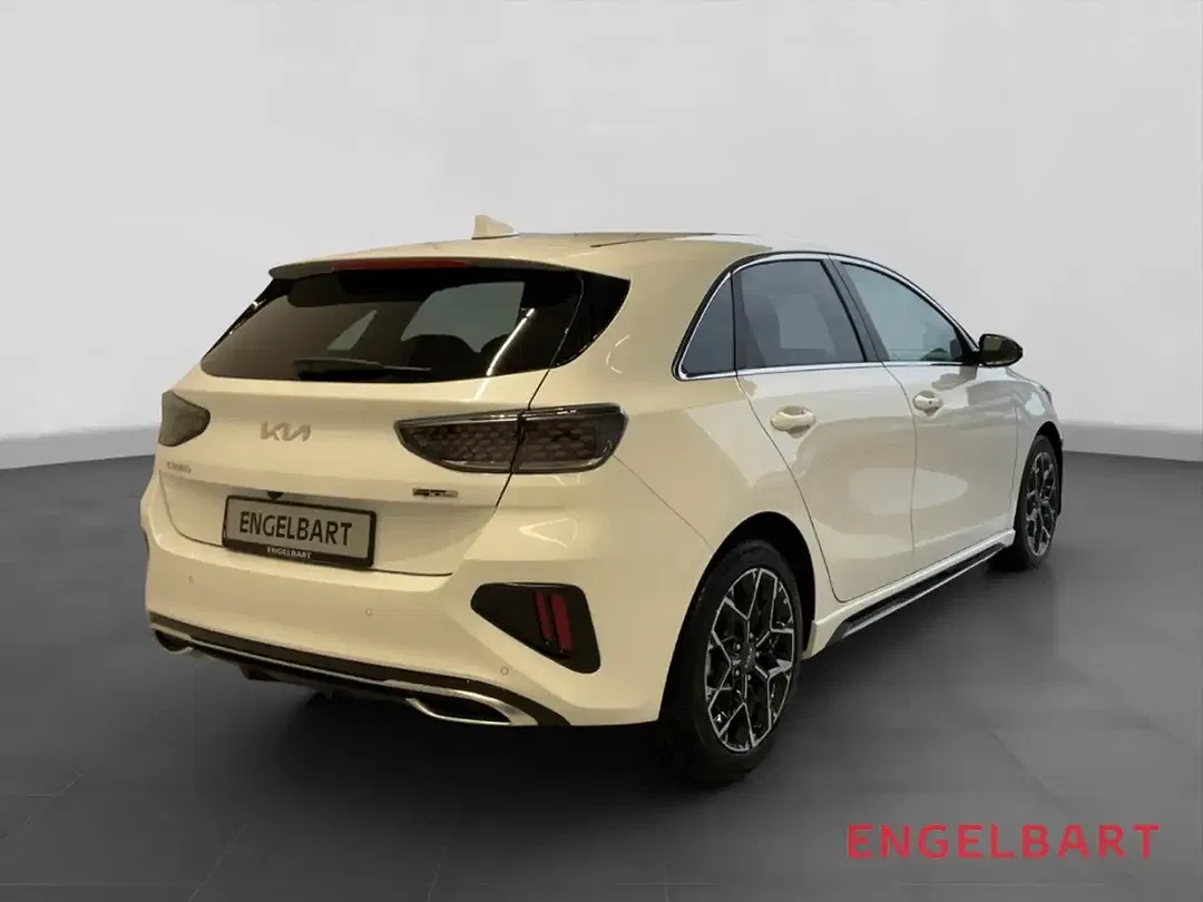 Kia Ceed / cee'd - Thumbnail 4