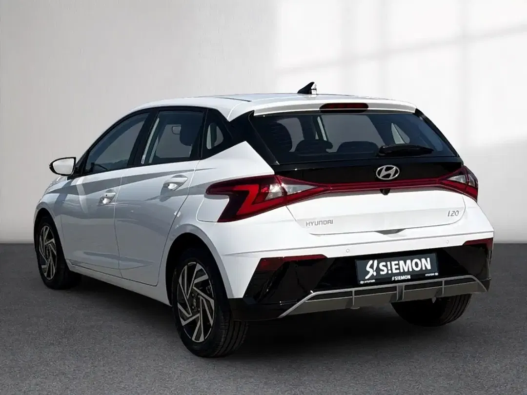 Hyundai i20 - Thumbnail 3