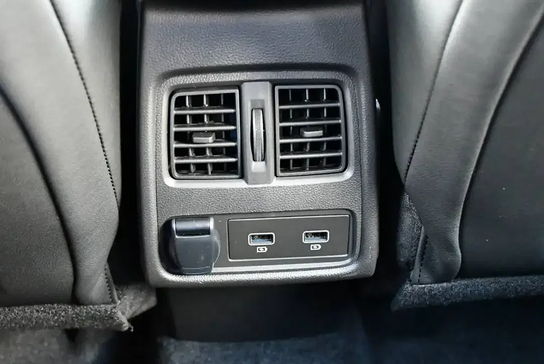 Mitsubishi ASX - Thumbnail 15