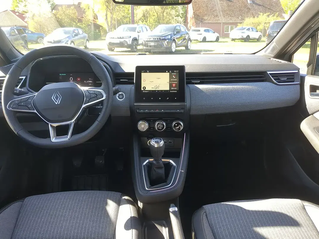 Renault Clio - Thumbnail 6