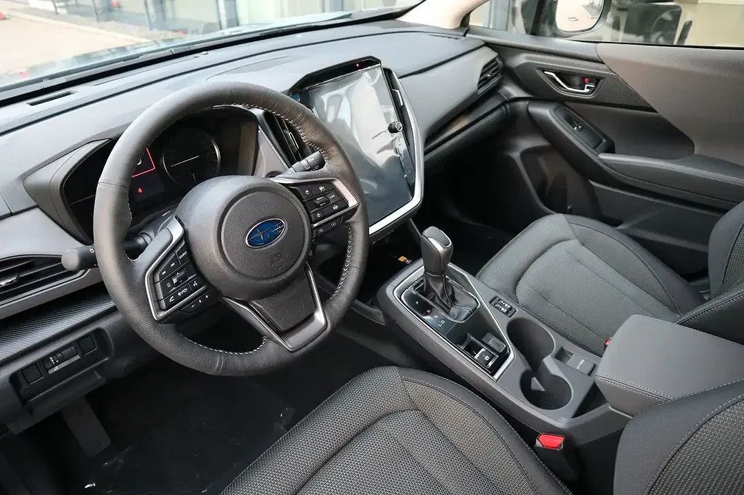 Subaru Crosstrek - Thumbnail 13