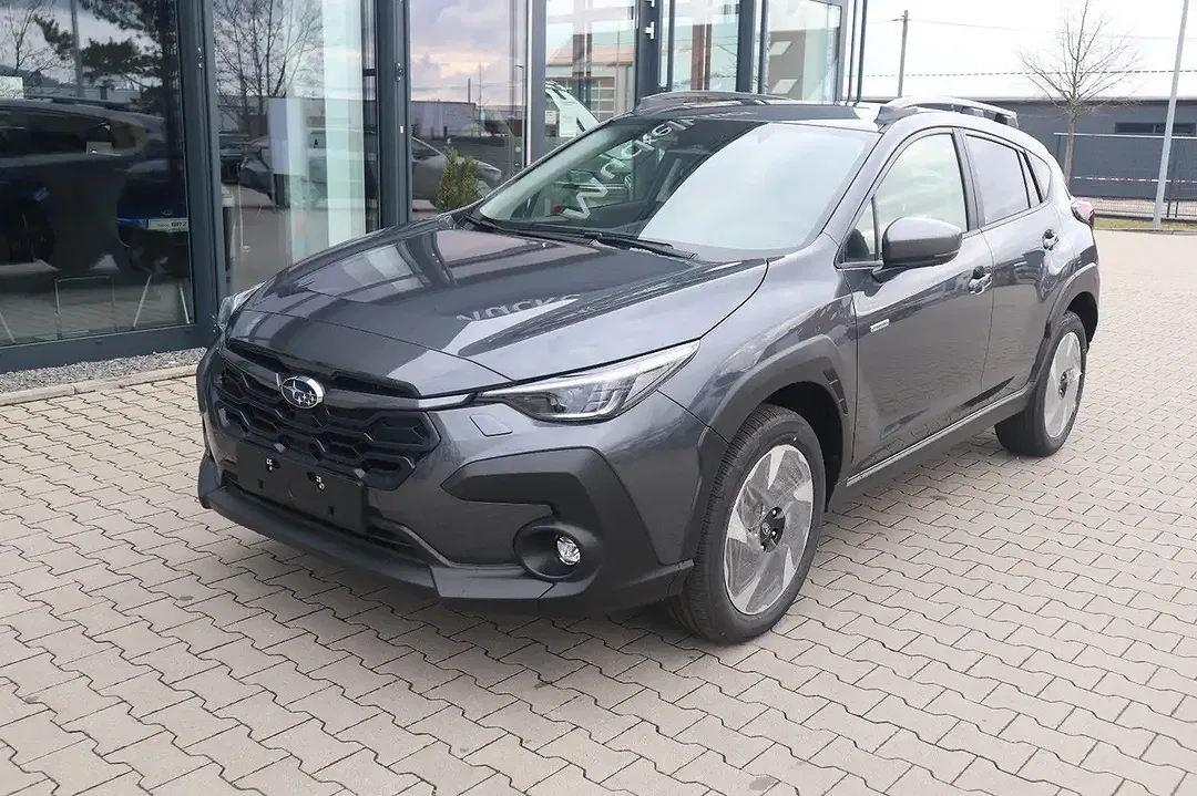 Subaru Crosstrek - Thumbnail 2