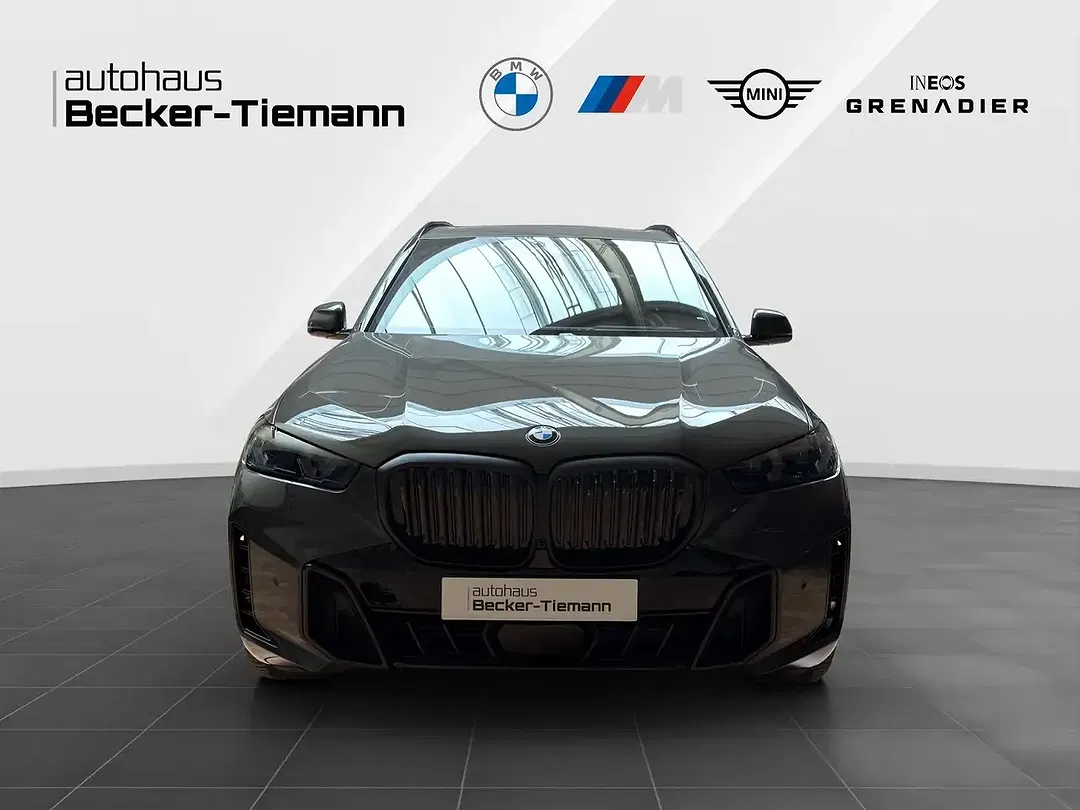 BMW X5 - Thumbnail 2