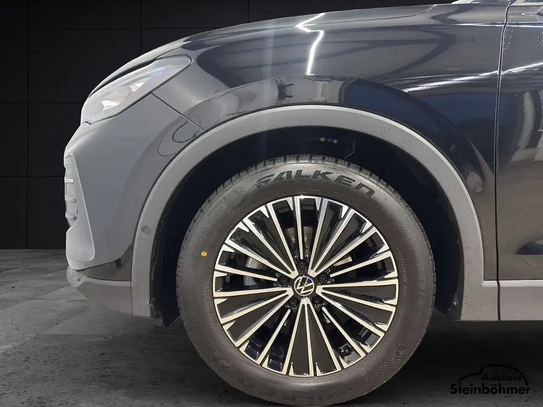 Volkswagen Tiguan - Thumbnail 12