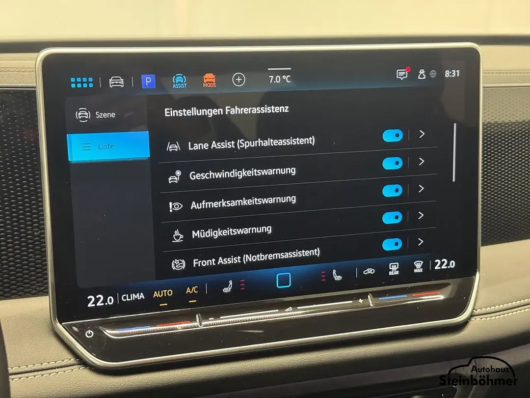 Volkswagen Tiguan - Thumbnail 22