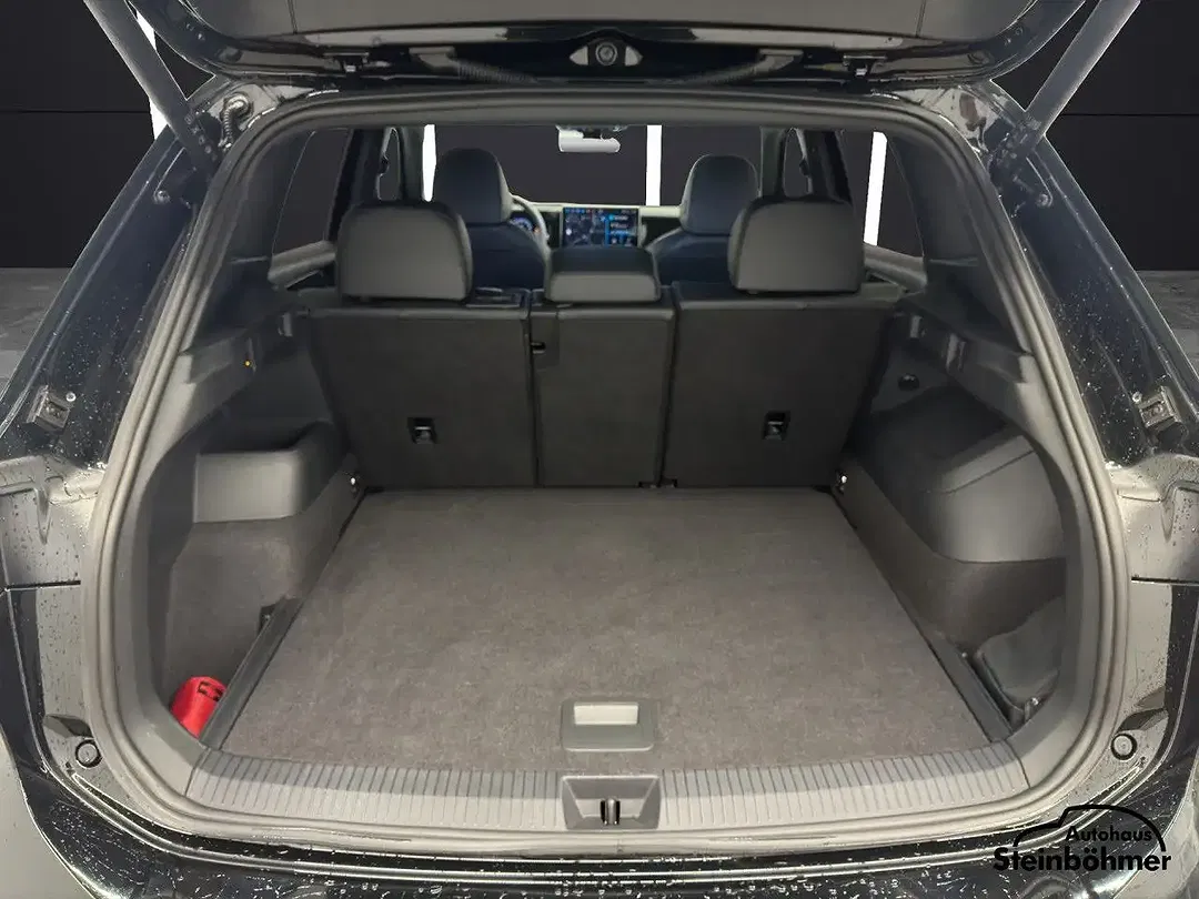 Volkswagen Tiguan - Thumbnail 5