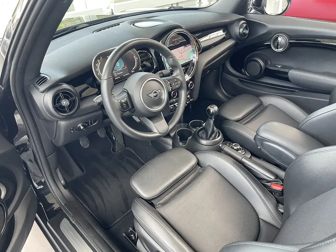 MINI One Cabrio - Thumbnail 11