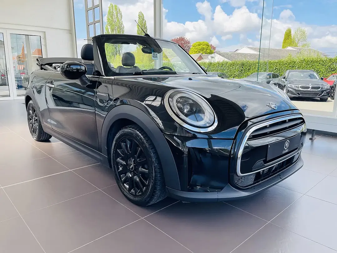 MINI One Cabrio - Thumbnail 3