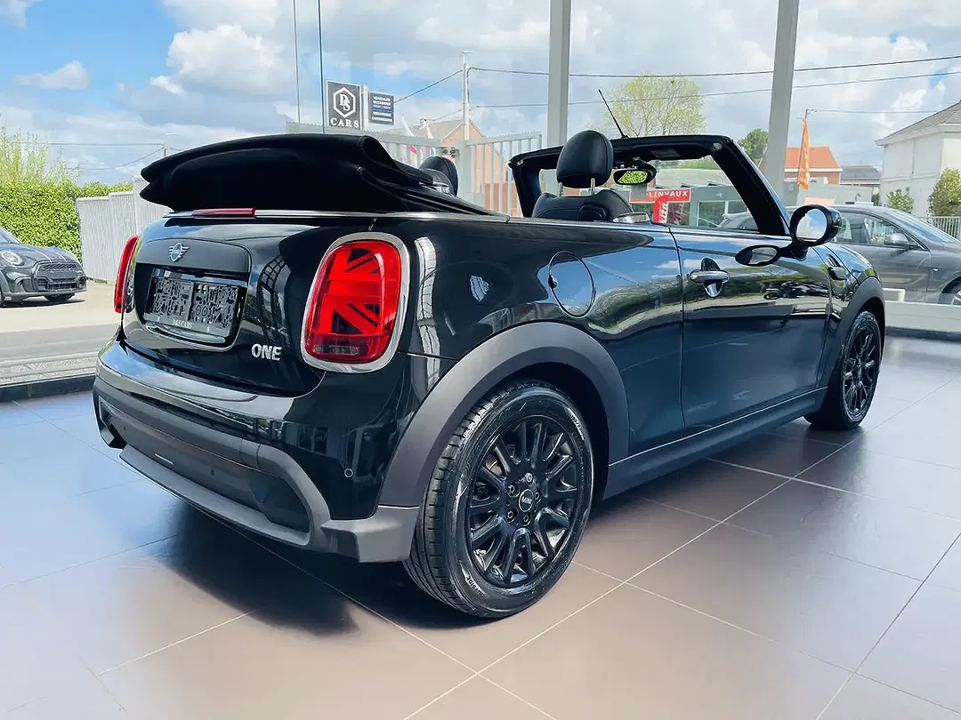 MINI One Cabrio - Thumbnail 5