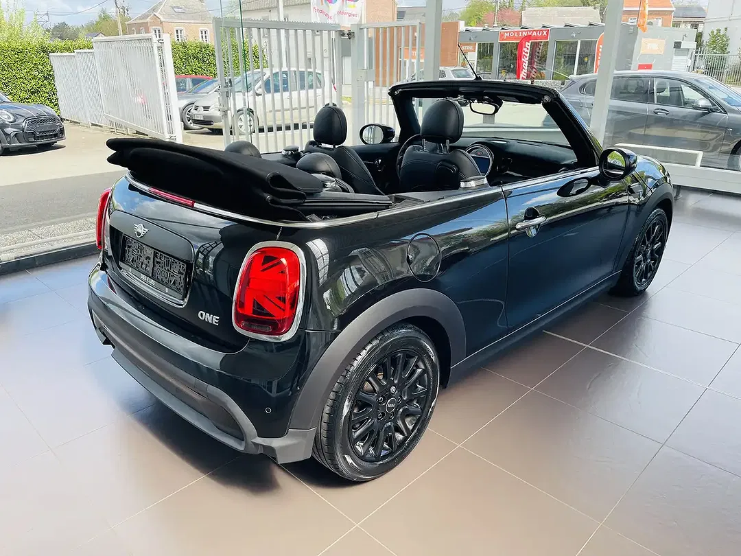 MINI One Cabrio - Thumbnail 6