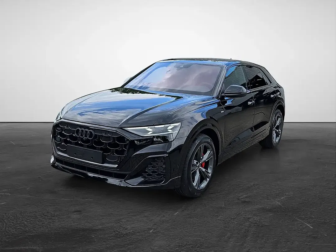 Audi Q8 - Thumbnail 1