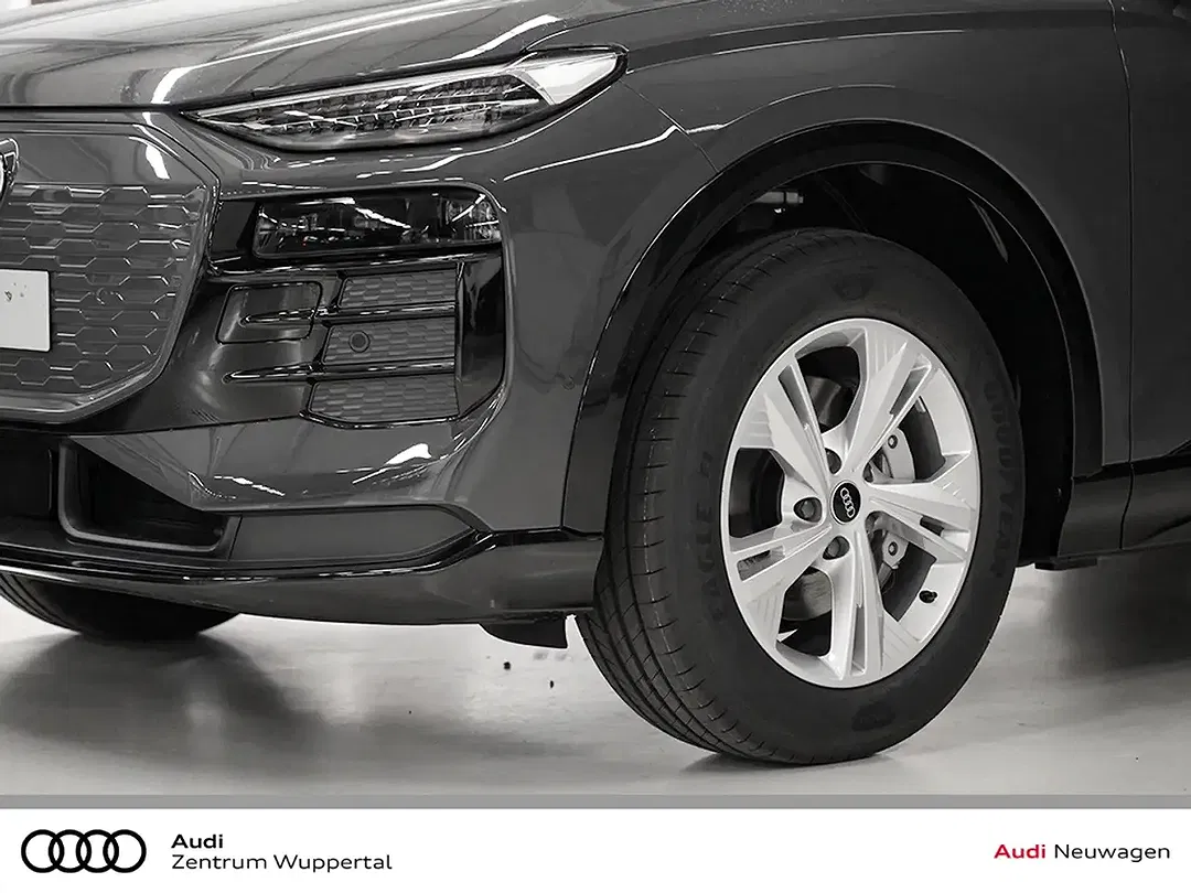 Audi Q6 e-tron - Thumbnail 5