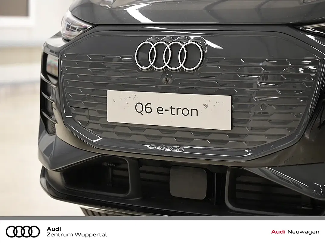 Audi Q6 e-tron - Thumbnail 6