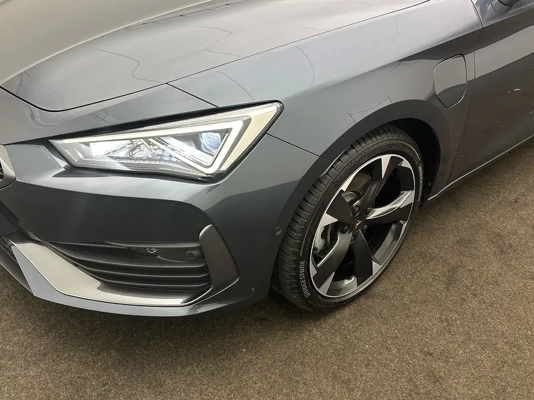 CUPRA Leon - Thumbnail 5