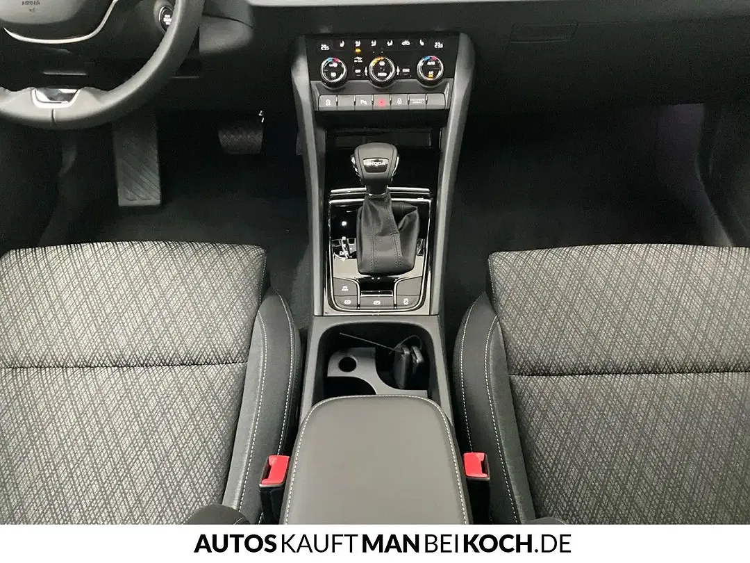 Skoda Karoq - Thumbnail 9
