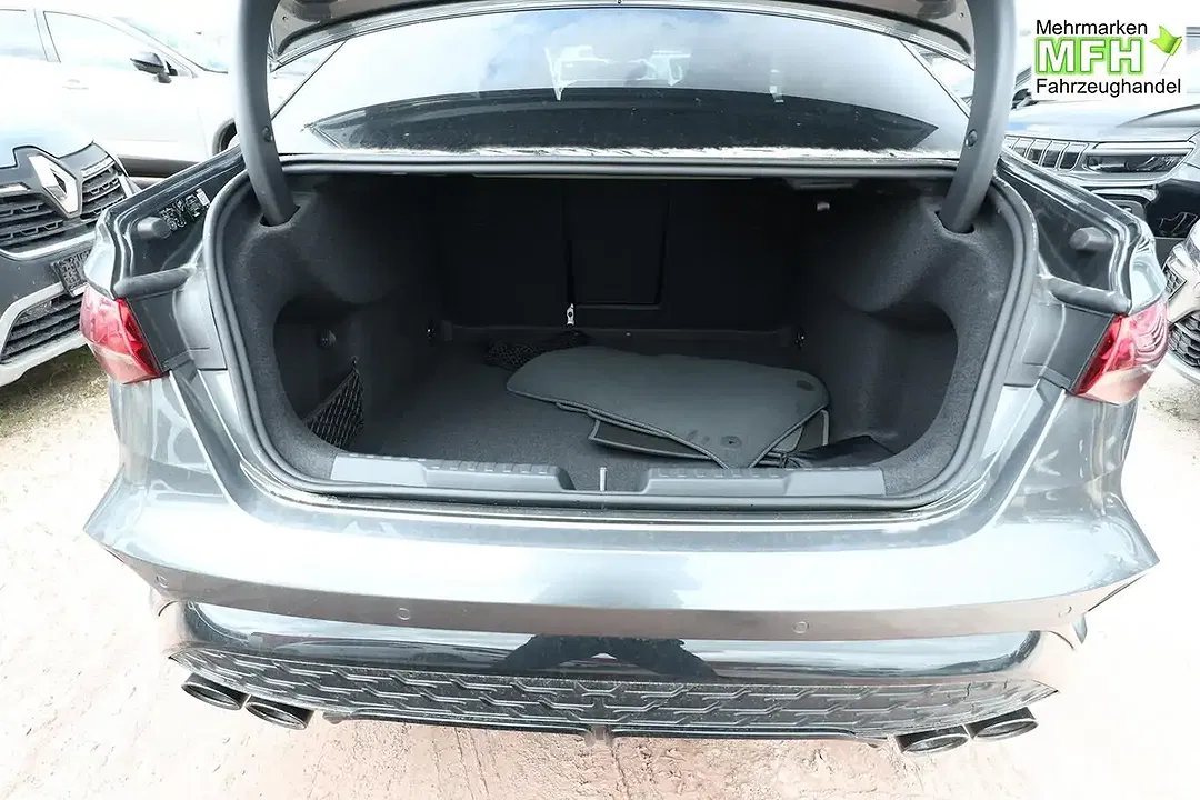Audi S3 - Thumbnail 10