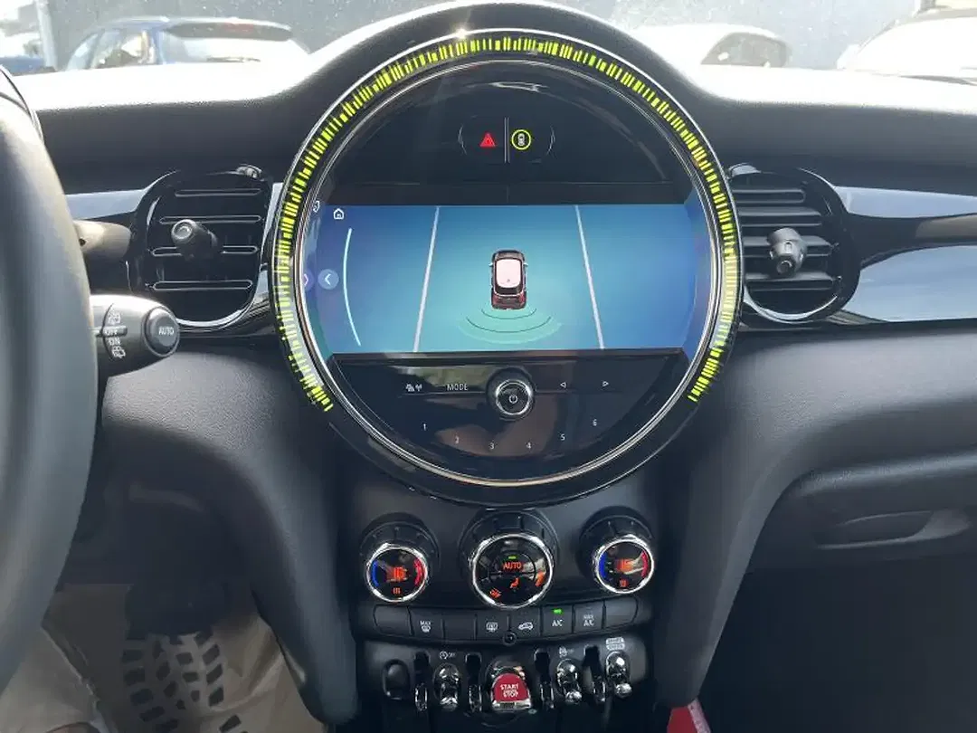 MINI Cooper - Thumbnail 14