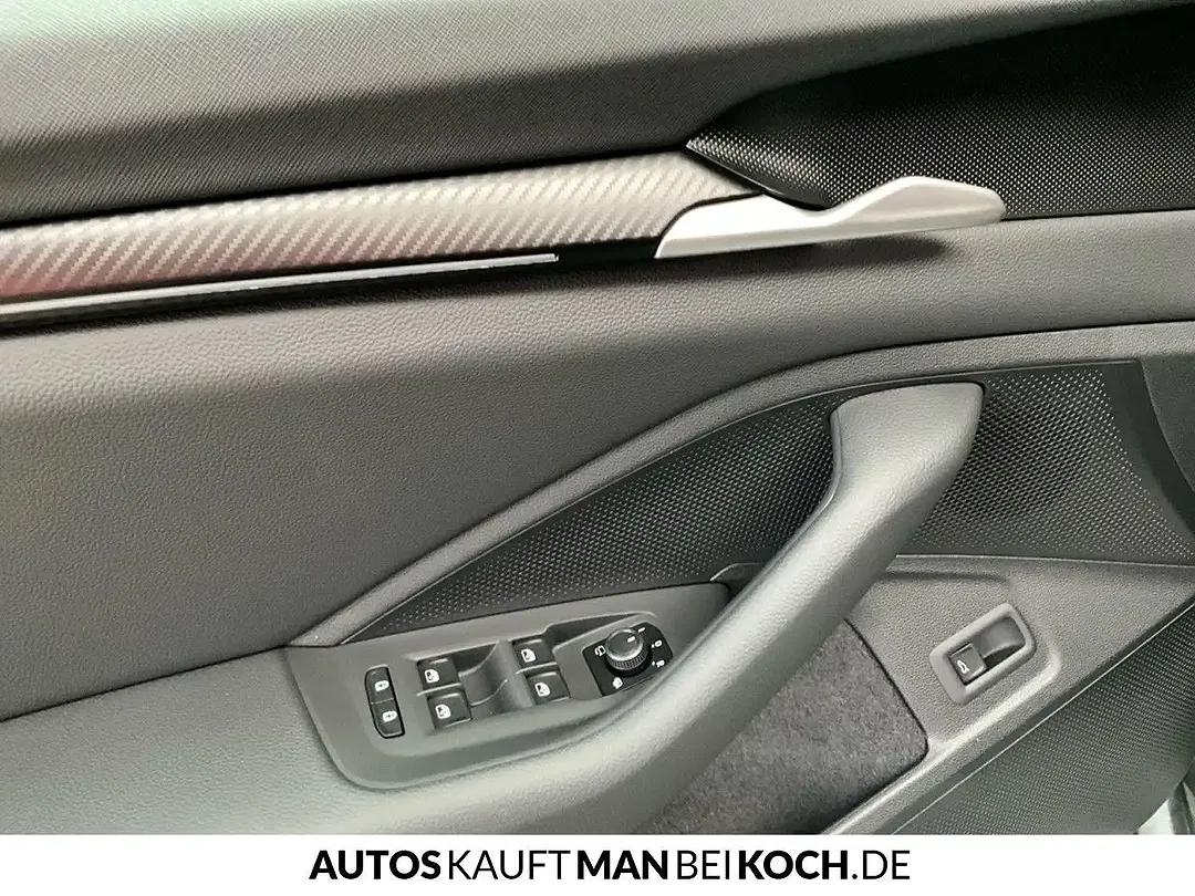 Skoda Superb - Thumbnail 12