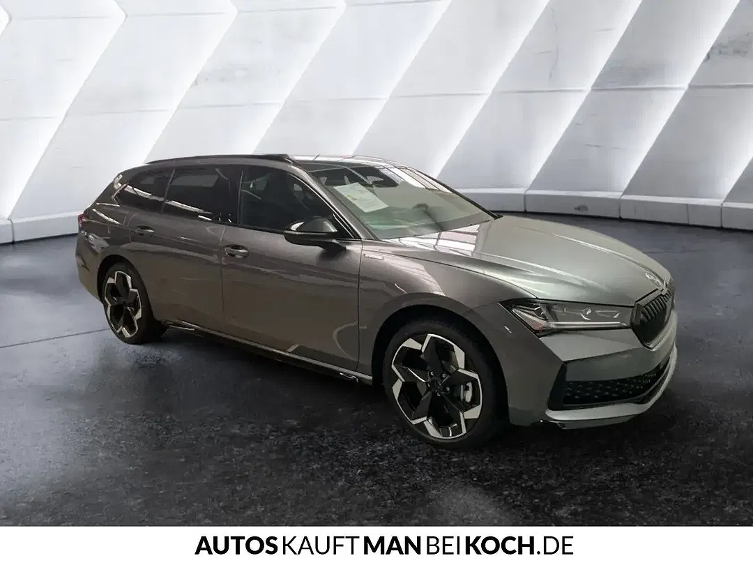 Skoda Superb - Thumbnail 4