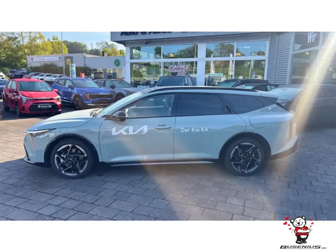 Kia K4 - Thumbnail 6