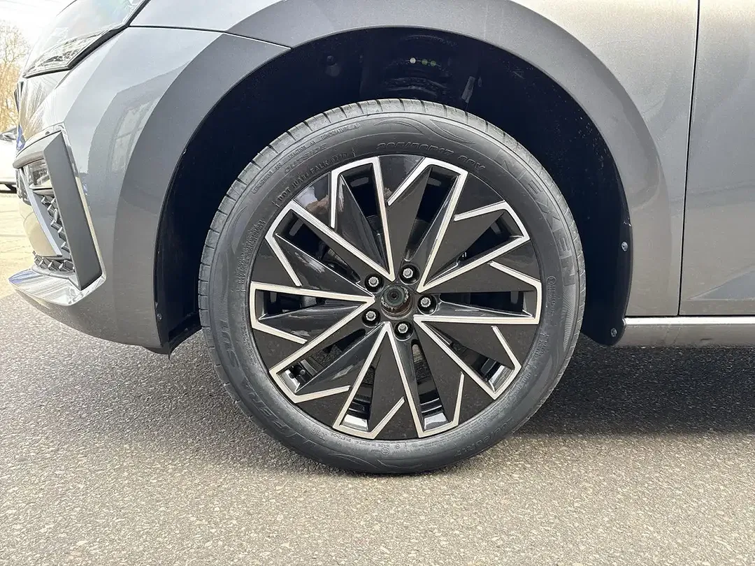 Skoda Scala - Thumbnail 13