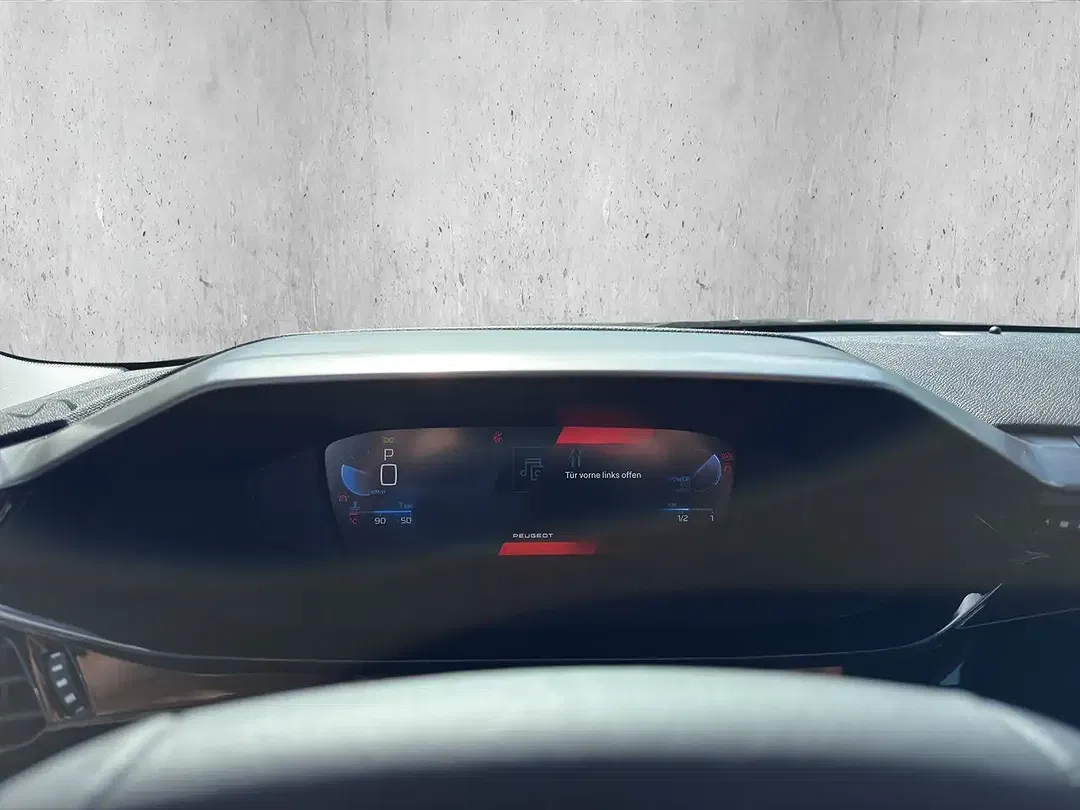 Peugeot 308 - Thumbnail 11