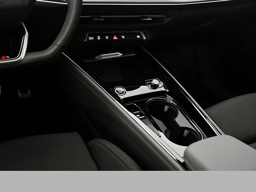 Audi Q3 - Thumbnail 15