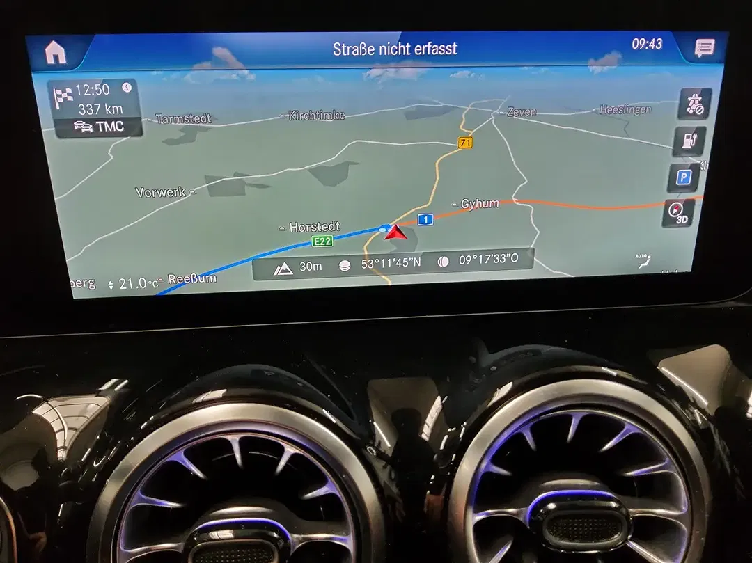 Mercedes-Benz EQA 250 - Thumbnail 7